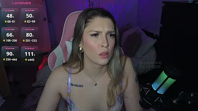 Snapshot of queenxlexy chatting on February 12, 2025, 7:56 pm queenxlexy online show from February 12, 2025, 7:56 pm