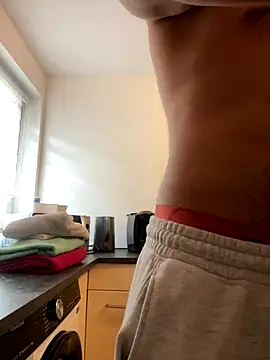 Snapshot of bestofsex99 chatting on December 16, 2025, 11:03 am bestofsex99 online show from December 16, 2025, 11:03 am