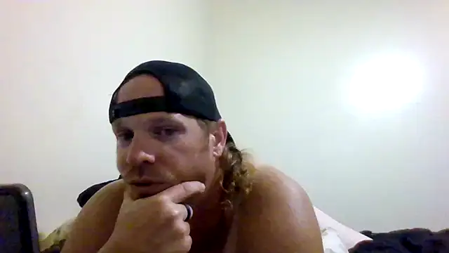 Snapshot of FUNINWV9 chatting on June 29, 2026, 11:37 pm FUNINWV9 online show from June 29, 2026, 11:37 pm