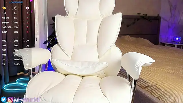 Snapshot of Top_Skinny chatting on March 16, 2026, 5:26 am Top Skinny online show from March 16, 2026, 5:26 am