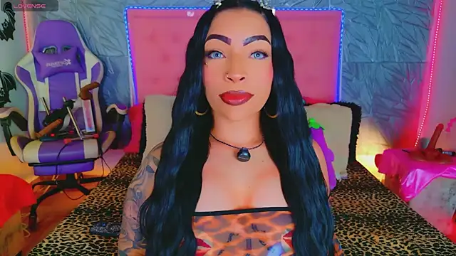 macasweet online show from November 10, 2025, 9:31 pm