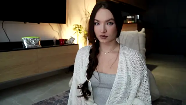 Snapshot of ibiddi chatting on November 15, 2025, 10:08 am ibiddi online show from November 15, 2025, 10:08 am