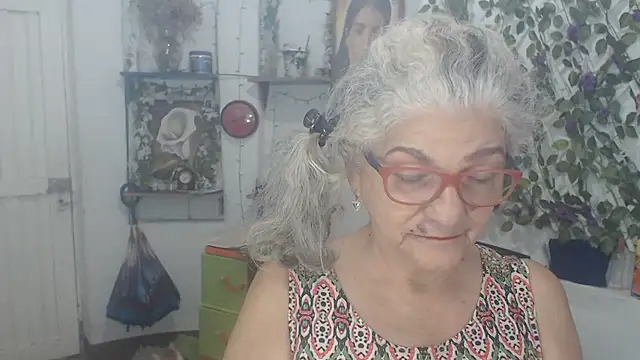 FunnyGrandma online show from February 4, 2026, 3:12 am