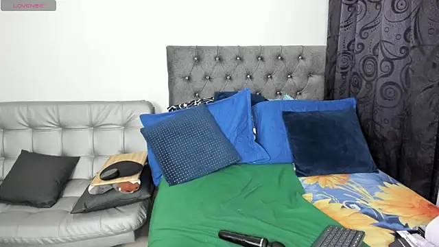 candy sex hot  online show from February 7, 2026, 6:32 am