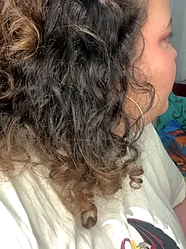 Snapshot of valentinny chatting on November 10, 2025, 12:37 am valentinny online show from November 10, 2025, 12:37 am