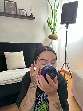 EmmyEvans1 online show from March 14, 2026, 3:40 pm