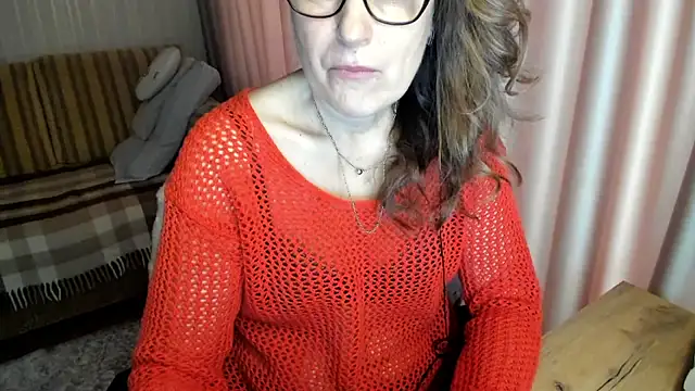 lauraoven online show from February 11, 2026, 8:25 am