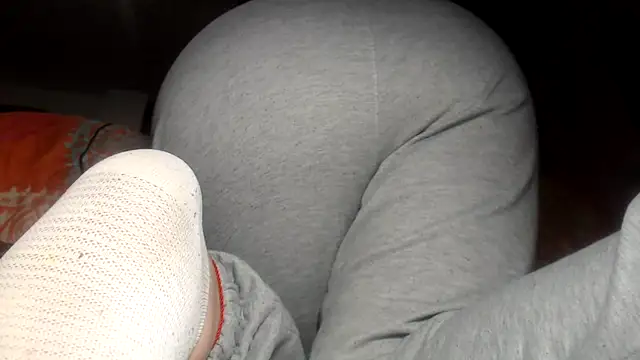 prettyangelsquirt online show from January 15, 2026, 4:38 am