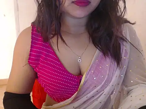 Snapshot of Open_Heart_Lennon chatting on March 17, 2025, 7:46 am Open Heart Lennon online show from March 17, 2025, 7:46 am