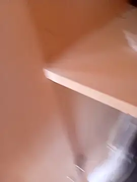 Kw8585kw online show from April 27, 2026, 1:42 pm