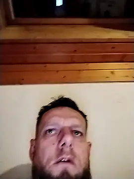 Snapshot of Kw8585kw chatting on March 9, 2025, 9:57 pm Kw8585kw online show from March 9, 2025, 9:57 pm