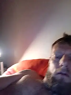 Snapshot of Kw8585kw chatting on September 30, 2025, 12:05 am Kw8585kw online show from September 30, 2025, 12:05 am