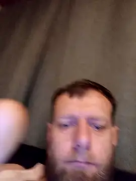 Snapshot of Kw8585kw chatting on December 1, 2025, 5:52 am Kw8585kw online show from December 1, 2025, 5:52 am