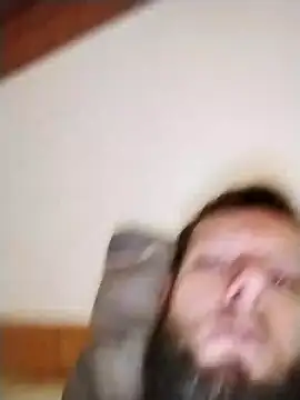 Snapshot of Kw8585kw chatting on January 21, 2025, 12:46 am Kw8585kw online show from January 21, 2025, 12:46 am