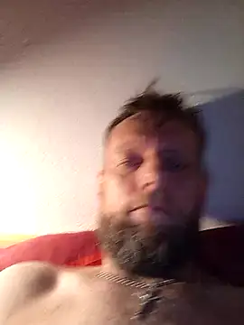 Snapshot of Kw8585kw chatting on October 5, 2025, 10:33 pm Kw8585kw online show from October 5, 2025, 10:33 pm