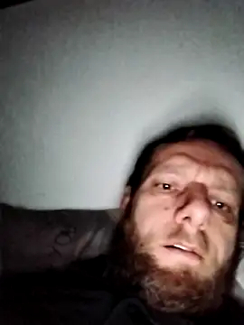 Snapshot of Kw8585kw chatting on January 18, 2025, 3:53 am Kw8585kw online show from January 18, 2025, 3:53 am