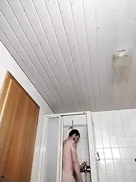 Snapshot of Kw8585kw chatting on January 11, 2025, 8:10 pm Kw8585kw online show from January 11, 2025, 8:10 pm