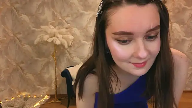 Snapshot of CloudGrace chatting on October 7, 2025, 6:20 pm CloudGrace online show from October 7, 2025, 6:20 pm