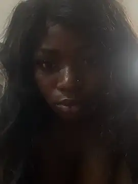 Snapshot of Sweetbootty chatting on February 10, 2025, 3:13 am Sweetbootty online show from February 10, 2025, 3:13 am