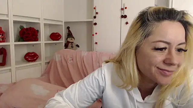 Snapshot of spell_of_love chatting on January 31, 2026, 7:12 pm spell of love online show from January 31, 2026, 7:12 pm