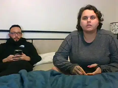 lyshaa online show from February 1, 2025, 6:43 am