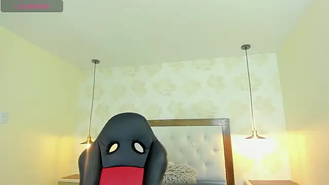 clarisKlein online show from January 8, 2026, 3:56 am