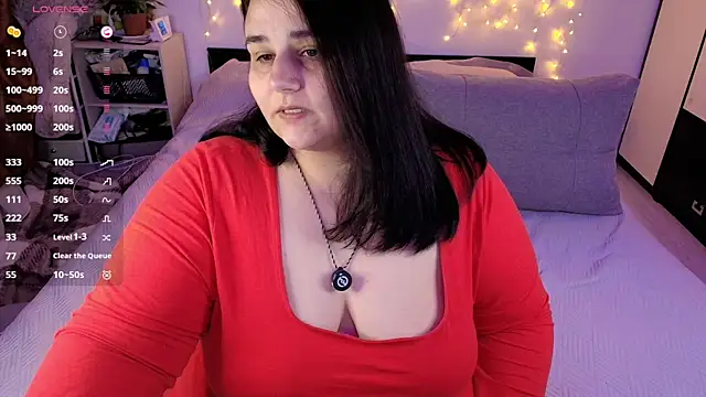 naughtykiss online show from April 10, 2026, 4:30 am