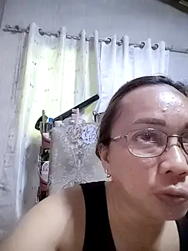 Snapshot of asianwet4u chatting on November 3, 2025, 5:34 am asianwet4u online show from November 3, 2025, 5:34 am