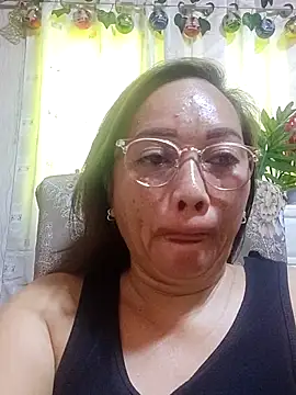 Snapshot of asianwet4u chatting on November 4, 2025, 1:42 am asianwet4u online show from November 4, 2025, 1:42 am