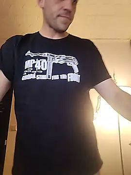 Snapshot of Codymc89 chatting on October 28, 2025, 7:02 pm Codymc89 online show from October 28, 2025, 7:02 pm