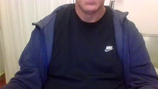 ANONIMO7735 online show from October 31, 2025, 4:58 pm