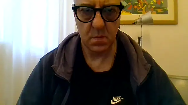 Snapshot of ANONIMO7735 chatting on May 21, 2026, 5:05 am ANONIMO7735 online show from May 21, 2026, 5:05 am