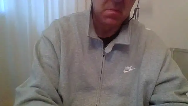 ANONIMO7735 online show from April 9, 2026, 5:20 am