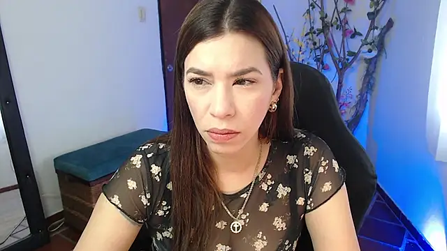 ms sofia x online show from July 13, 2026, 4:06 pm