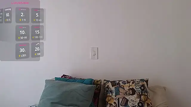 Snapshot of ninaa_fox chatting on July 14, 2026, 5:08 pm ninaa fox online show from July 14, 2026, 5:08 pm