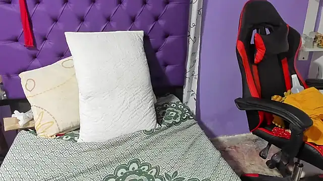 Margoth clain online show from November 2, 2025, 12:48 am