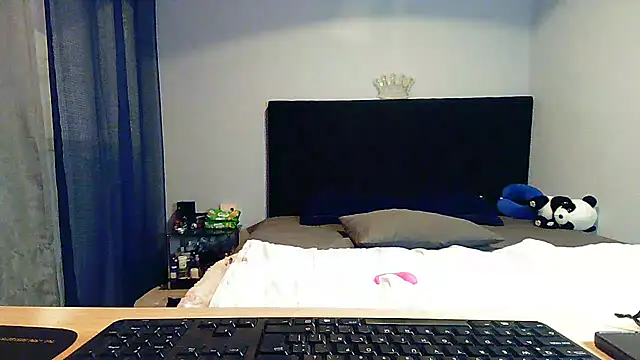 Luxlatingirlz oficial online show from March 17, 2025, 12:10 am