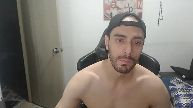 Snapshot of samuelgarcia_ chatting on October 11, 2025, 8:59 am samuelgarcia  online show from October 11, 2025, 8:59 am