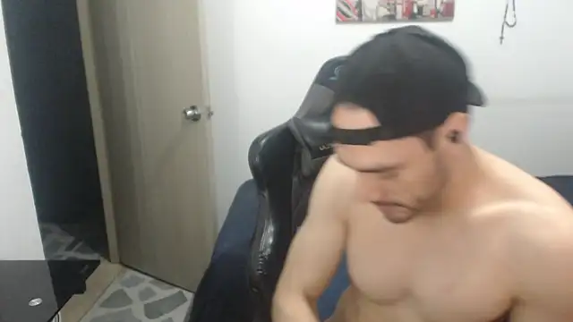 samuelgarcia  online show from February 27, 2026, 10:04 am