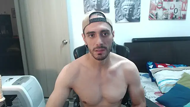 Snapshot of samuelgarcia_ chatting on December 13, 2024, 11:28 pm samuelgarcia  online show from December 13, 2024, 11:28 pm