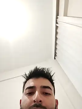 Beyefendistannbul online show from March 13, 2026, 12:59 am