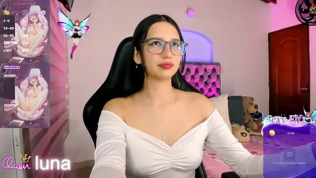 Snapshot of Luniverse chatting on February 27, 2026, 8:19 pm Luniverse online show from February 27, 2026, 8:19 pm