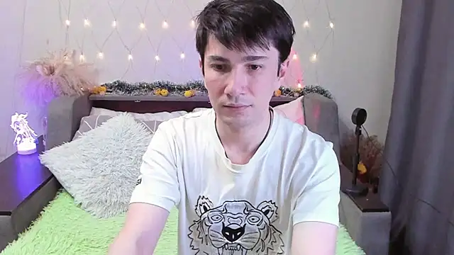 Snapshot of Yumi_steve chatting on November 28, 2025, 4:51 pm Yumi steve online show from November 28, 2025, 4:51 pm