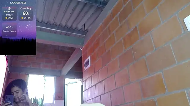 jasminne  online show from February 7, 2025, 6:34 pm