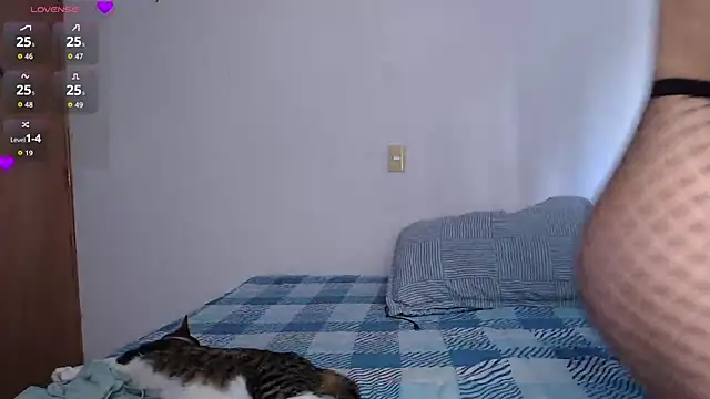 valen thompson online show from February 28, 2026, 6:29 pm