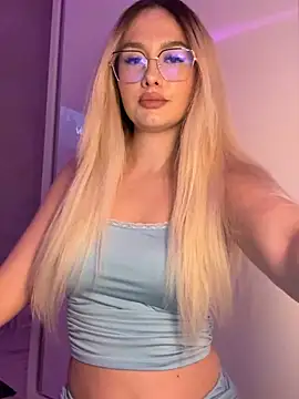 Snapshot of mollyxxx chatting on November 13, 2025, 3:54 am mollyxxx online show from November 13, 2025, 3:54 am