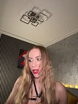 RockQueen A online show from November 30, 2025, 5:08 am