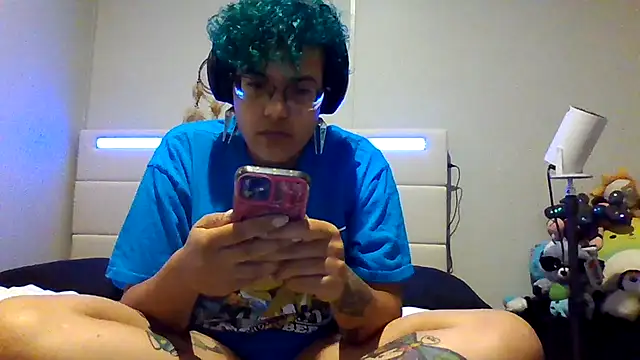 Snapshot of creamfilleddessert chatting on September 23, 2025, 4:19 am creamfilleddessert online show from September 23, 2025, 4:19 am