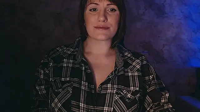 Snapshot of _letty_ chatting on February 13, 2025, 8:34 pm letty online show from February 13, 2025, 8:34 pm