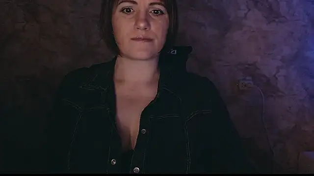 Snapshot of _letty_ chatting on March 14, 2025, 8:49 pm letty online show from March 14, 2025, 8:49 pm